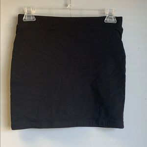 Forever 21 black skirt